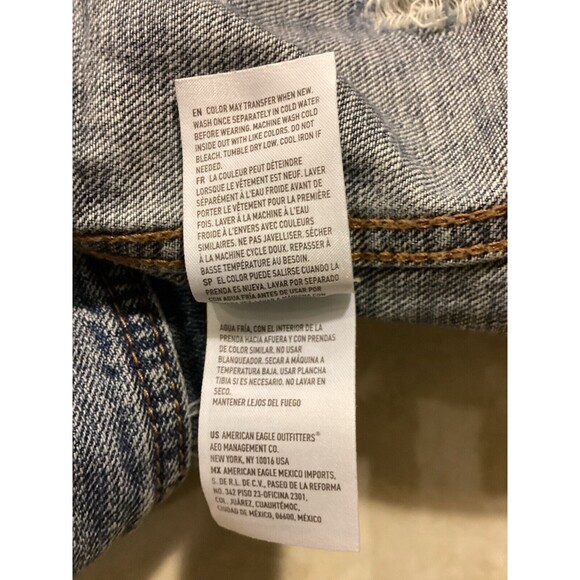 American Eagle Distressed "Just for Fun" Embroidered Denim Jacket Size S - Picture 8 of 12